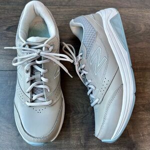 New Balance 928v3 Women Size 11 B Grey Leather Walking Shoes WW928GR3 Mens 9.5